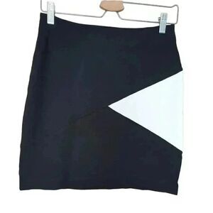 Banana Republic Women's Colorblock Black & Ivory Rayon/Nylon/Spandex Side Zip Mi
